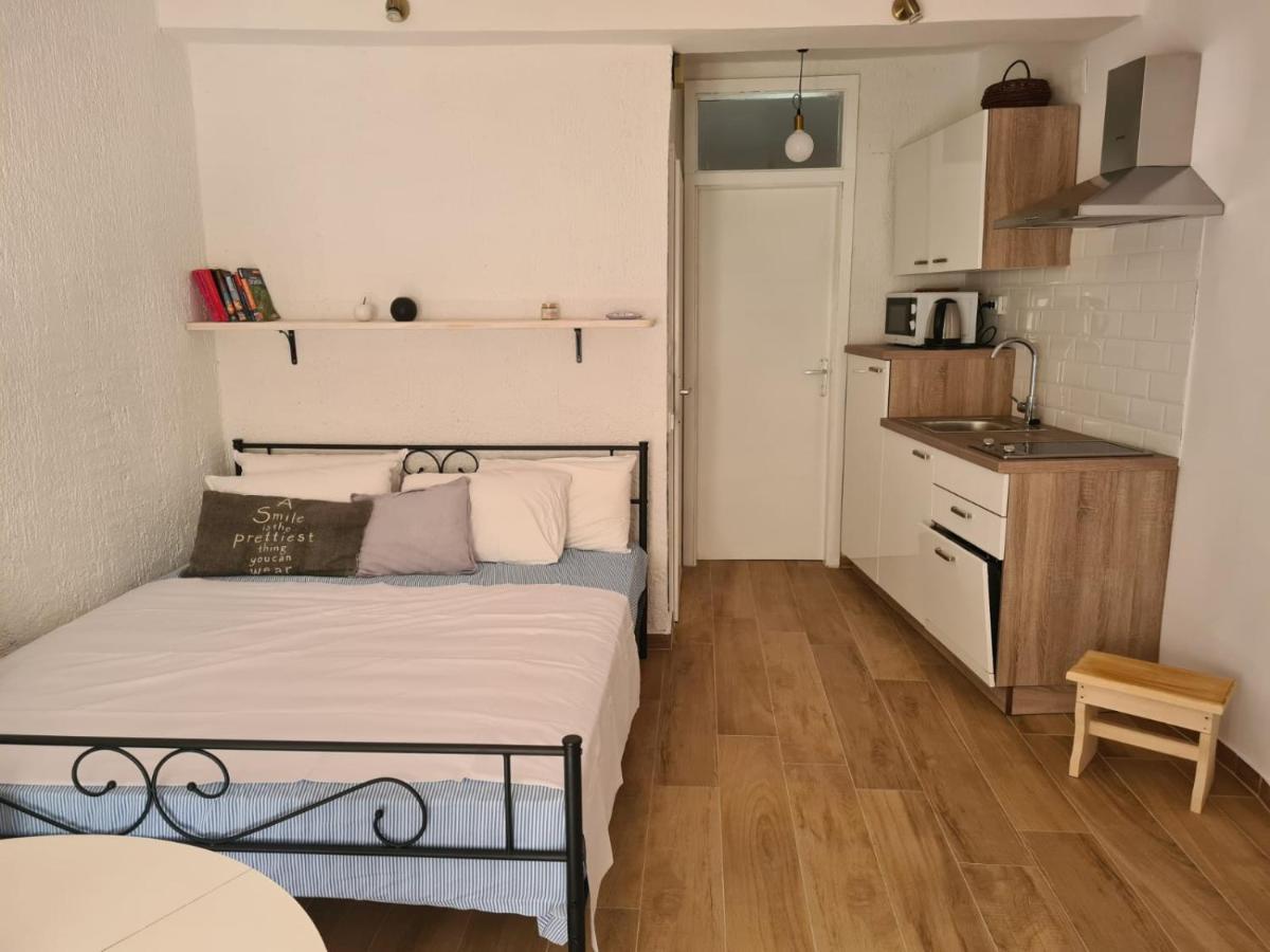 Studio Apartman Lidija Sibenik Luaran gambar